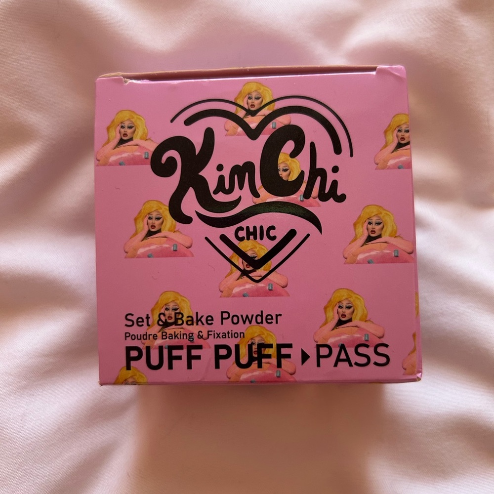 KimChi Chic Puff Puff Pass Set & Bake Powder